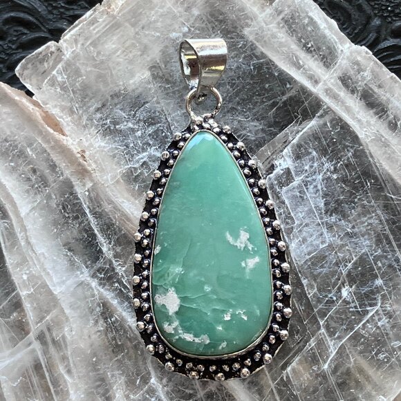 Variscite Crystal Stone Jewelry Pendant - Picture 7 of 7